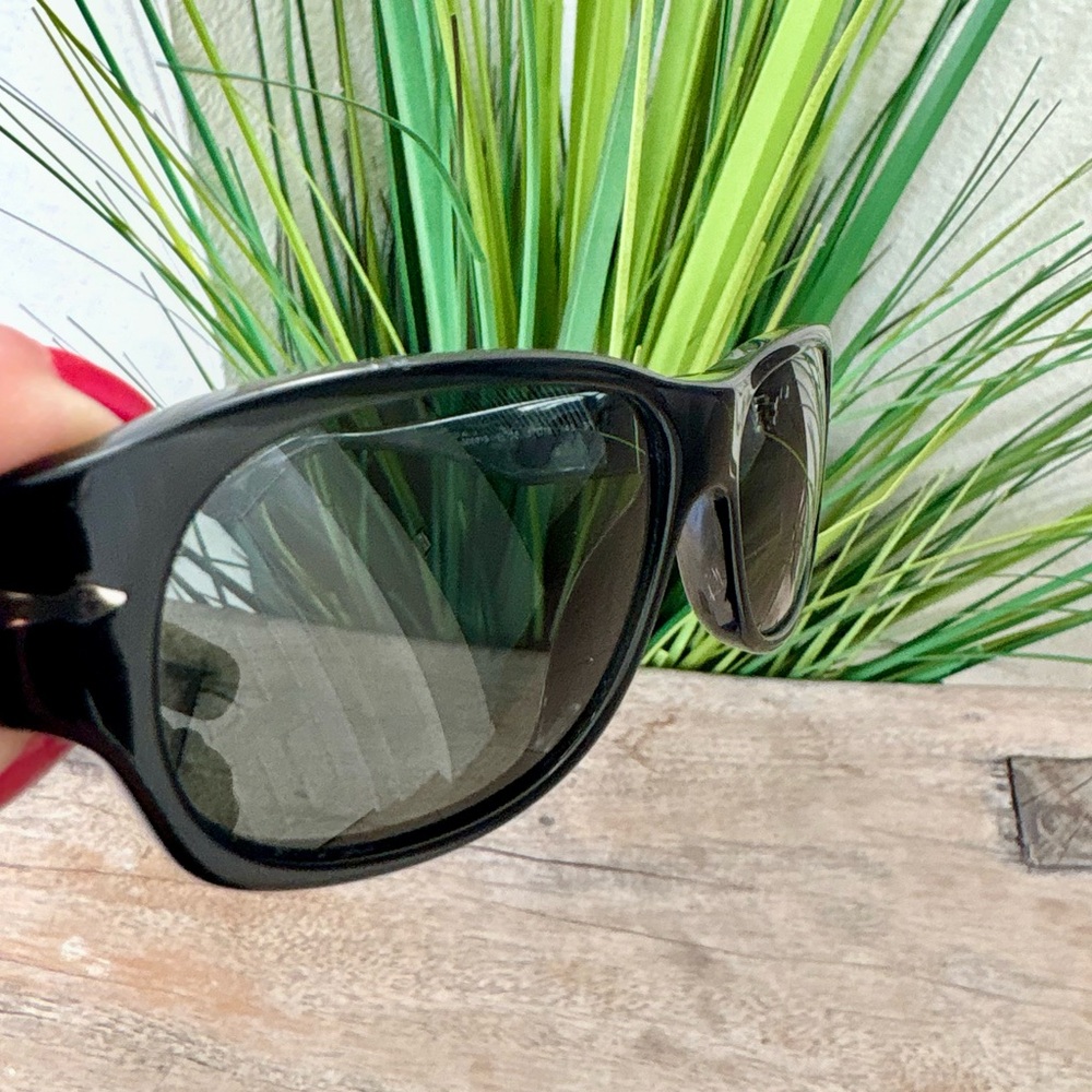Persol 3068-S Polarized Sunglasses - Picture 9 of 16